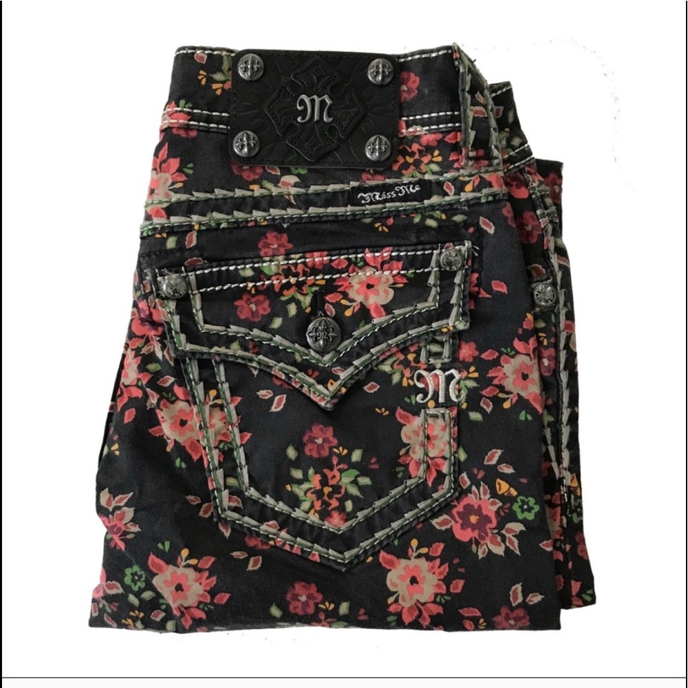 Miss Me Black Floral Skinny Jean